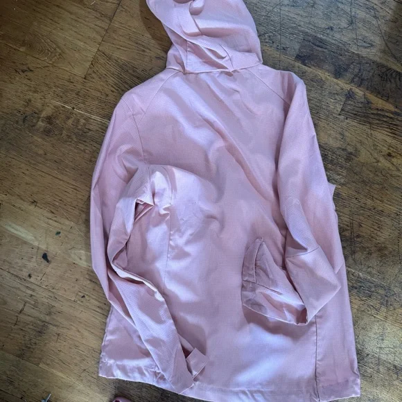 NWOT On Running Pink Utility Jacket - Picture 7 of 7